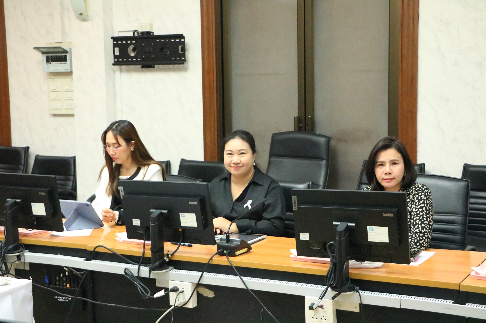 title - ประชุมคณะทำงานพัฒนากระบวนการทำงานเพื่อรองรับการปฏิบัติงานด้วยระบบเทคโนโลยีดิจิทัล ของสำนักงานการปฏิรูปที่ดินเพื่อเกษตรกรรม (ส.ป.ก.) ครั้งที่ 1/2568 